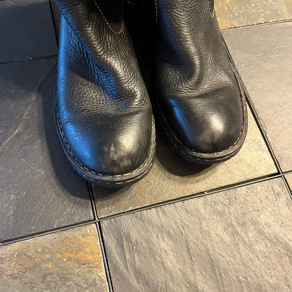 Born Leather Boots - Picture 4 of 10